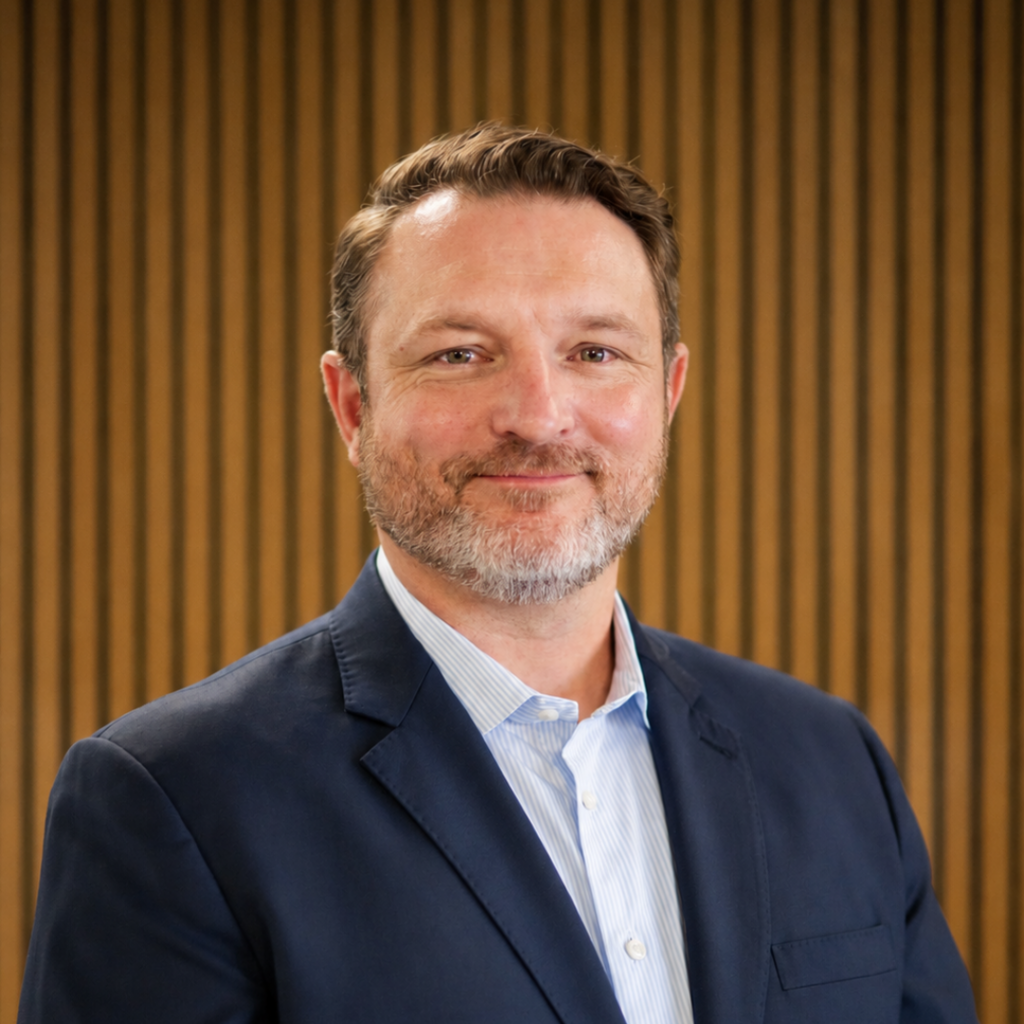 Tony Daniel Headshot